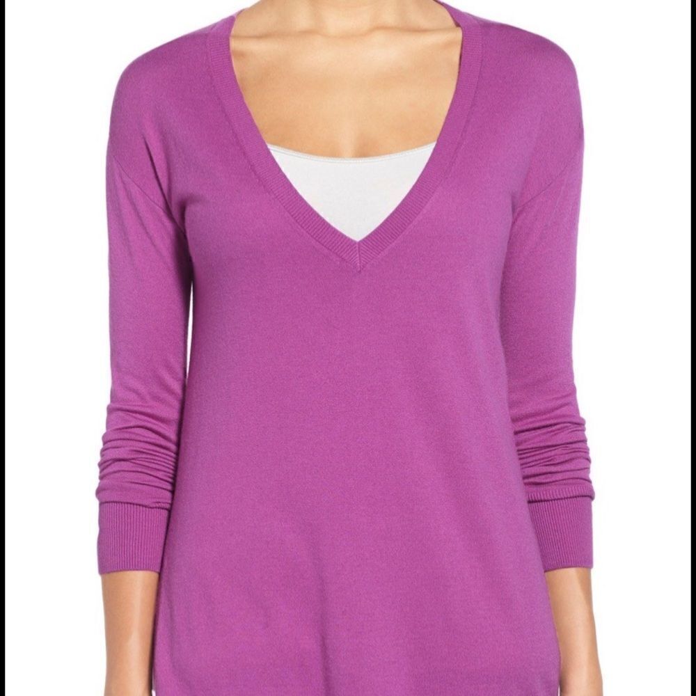 Halogen V-Neck Side Slit Sweater